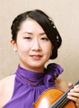 ヴァイオリン：永野亜希 Violin： Aki Nagano