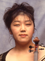 ヴィオラ:川本嘉子 Yoshiko Kawamoto